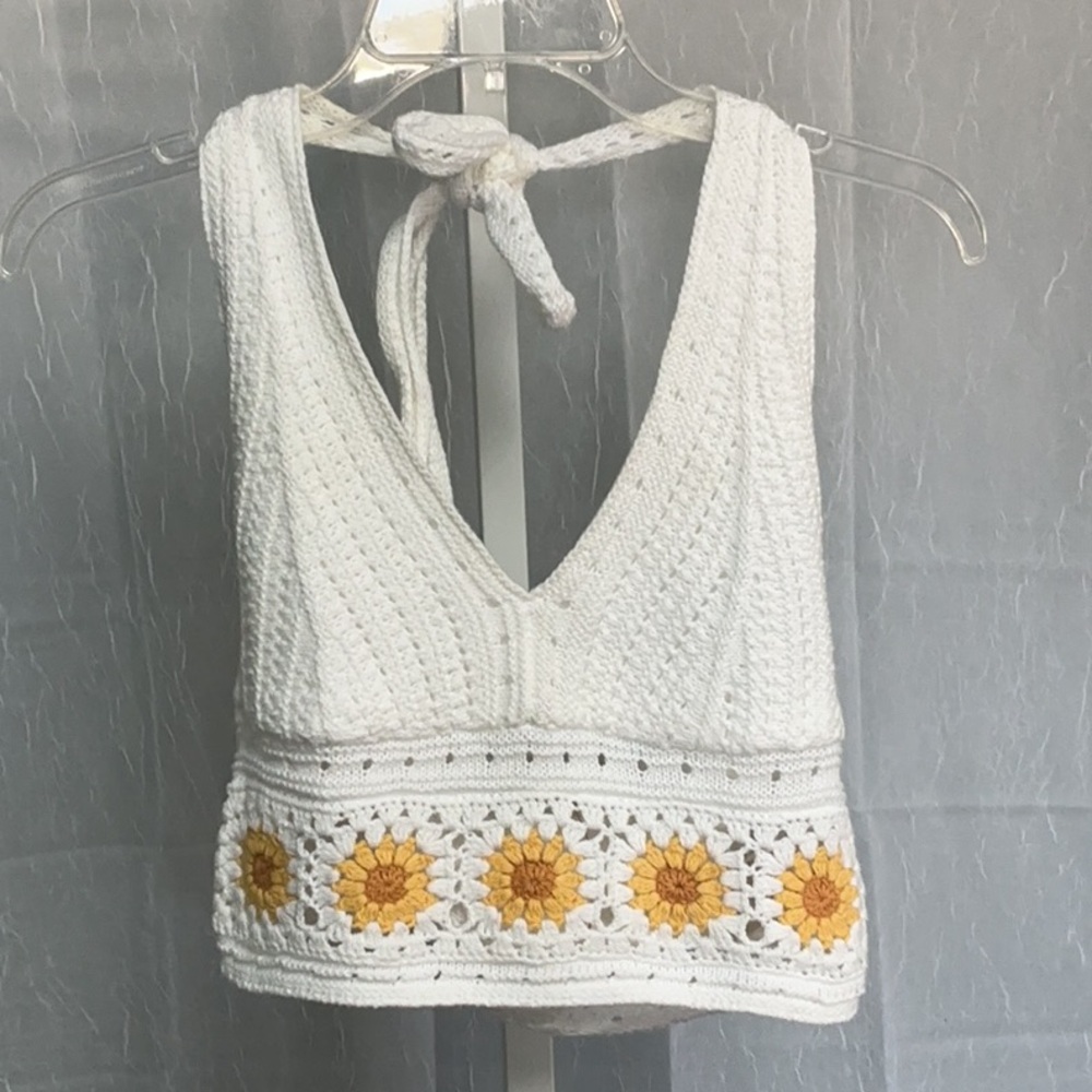 Hollister White Crochet Halter Cropped Tie Front  Top Cottagecore, Boho